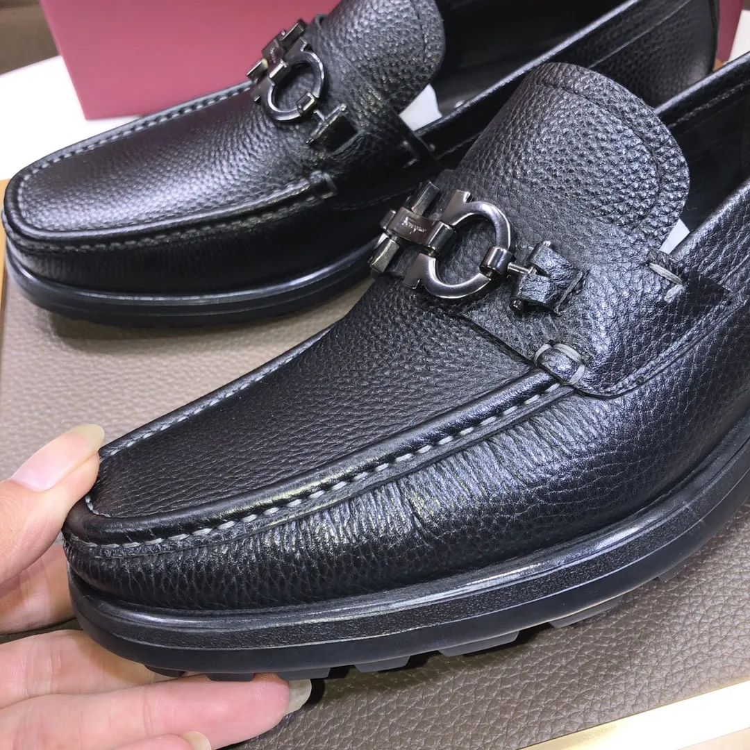 Men's shoes 💰500💰[Ferragamo/Ferragamo] The latest model in the counter. Original imported cowhide fabric + 🐂 water-dyed sheepskin lining + original luxury metal buckle + original combined outsole. Comparison without pressure 38--45 (45 is custom-made and cannot be returned or exchanged)